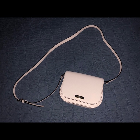kate spade Handbags - Kate Spade crossbody